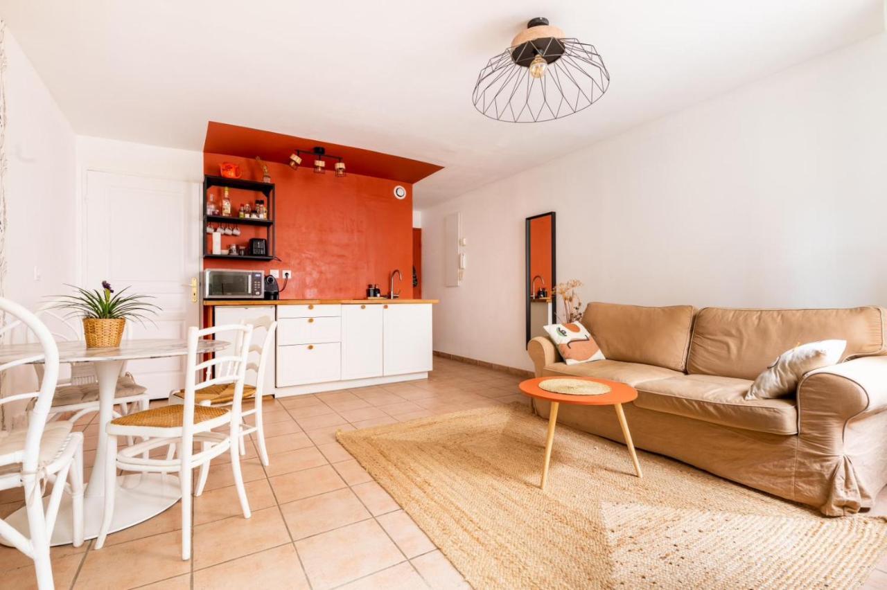 Coquet Appartement Typique Du Panier Marselha Exterior foto